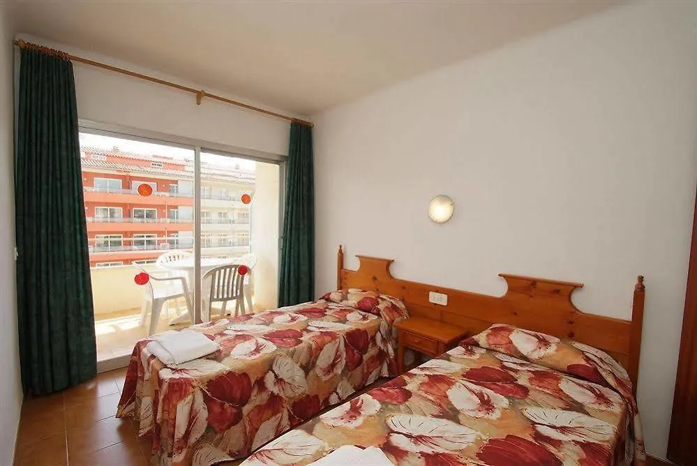 Apartamentos Familiares Sa Gavina Medes L'Estartit Spain